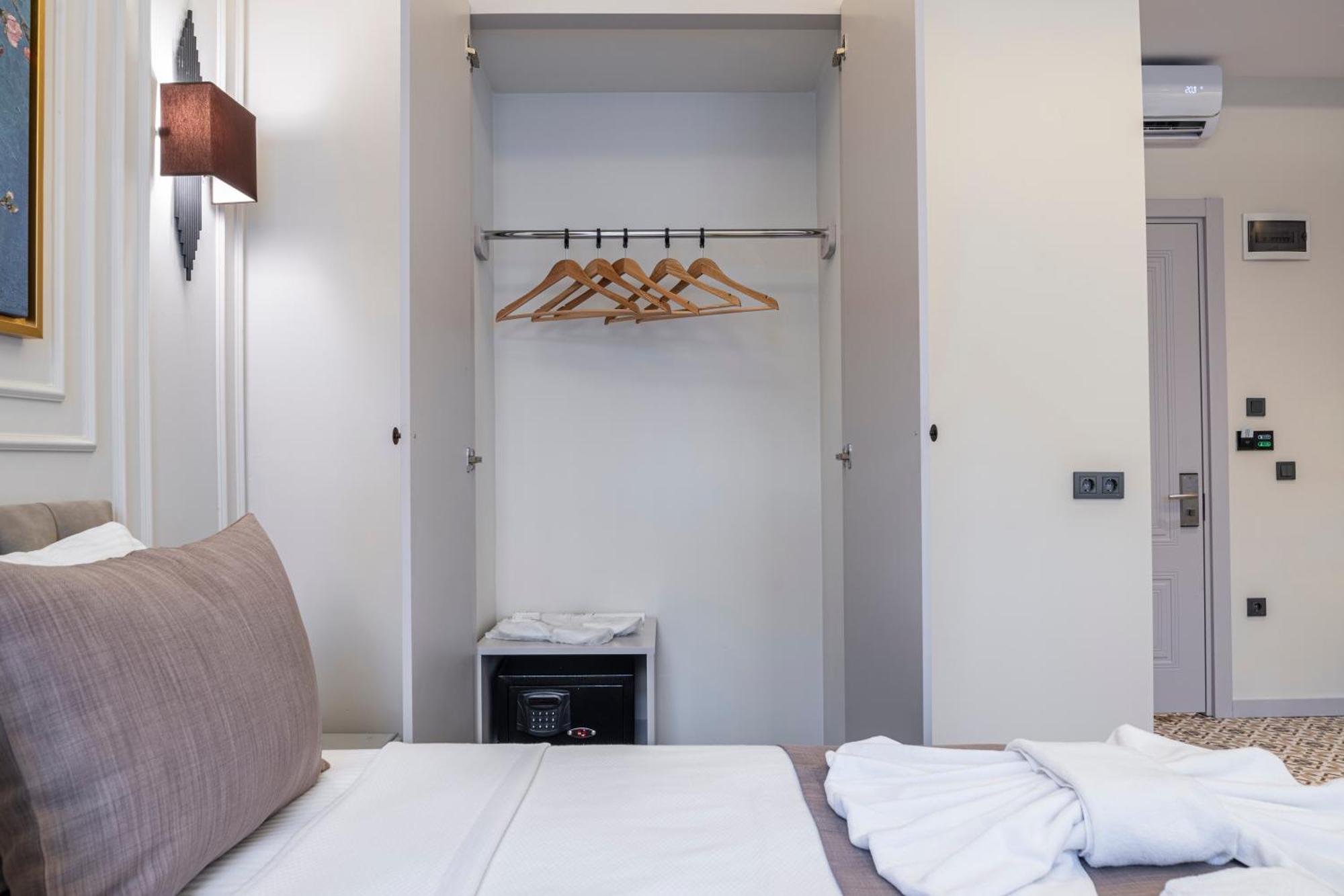 Pera Luna Premium Hotel Isztambul Kültér fotó